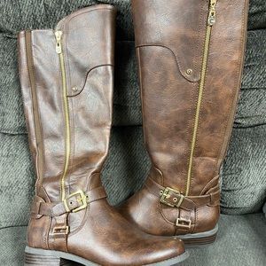 G by Guess boots